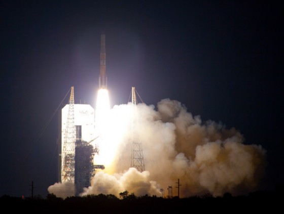 GOES P goes UP! Image credit: Alan Walters (awaltersphoto.com)